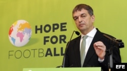  El francés Jérôme Champagne, ex secretario general de la Federación Internacional de Fútbol (FIFA).