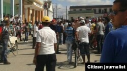 Detelles de la protesta de cuentapropistas en Holguín