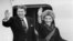 El ex presidente de EEUU Ronald Reagan y su esposa Nancy. Archivo.