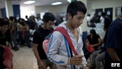 En la sede de migración de Ciudad de Guatemala (Guatemala) después de ser deportado desde Texas (Estados Unidos).
