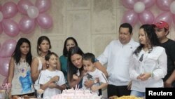 El presidente venezolano celebra el cumpleaños de su hija María Gabriela en La Habana