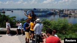 Turistas en La Habana el 4 de junio.