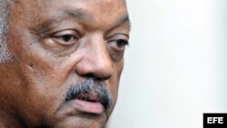  El reverendo estadounidense Jesse Jackson regresó de su visita a  La Habana sin ver al estadounidense encarcelado Alan Gross