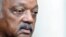  El reverendo estadounidense Jesse Jackson regresó de su visita a  La Habana sin ver al estadounidense encarcelado Alan Gross