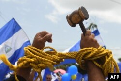 "Marcha de las Flores" en honor a los niños caídos durante las protestas en Nicaragua.