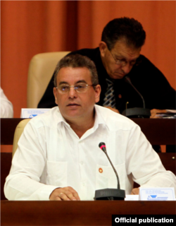 El ministro de la Agricultura y diputado a la Asamblea Nacional, Gustavo Rodríguez Rollero.