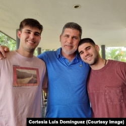Carlos Ernesto y Camilo Pérez-Oliva, hijos de Óscar Pérez-Oliva Fraga