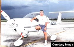 Piloto Mario Manuel de la Peña, una de las cuatro víctimas del derribo de dos avionetas de Hermanos al Rescate.
