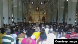 Vista interior del Santuario El Cobre, lunes 8 de septiembre 2014/ Cortesía UNPACU