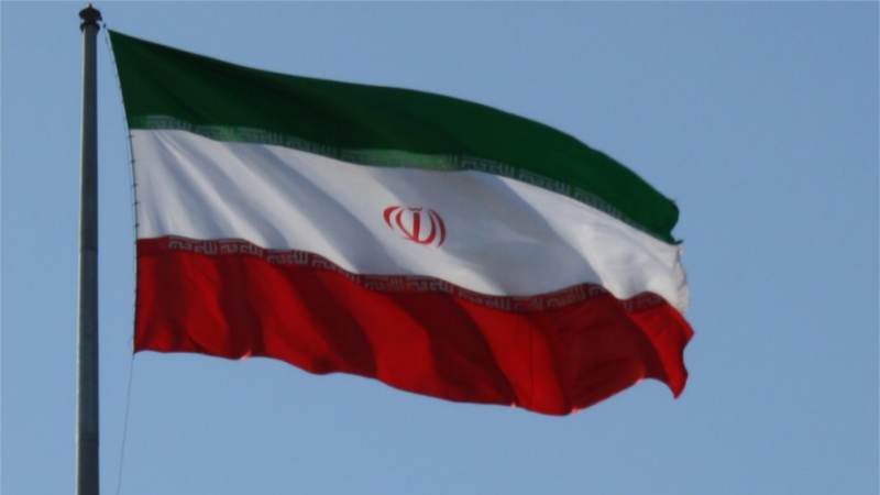 Reino Unido, Francia y Alemania presionan a Irán para frenar ataques