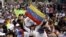 Opositores venezolanos protestan en las calles de Caracas. Archivo.
