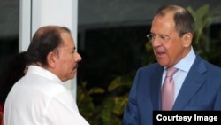 Canciller ruso Serguei Lavrov con Daniel Ortega en Nicaragua. 