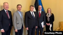 Gutiérrez Boronat fue recibido por el presidente del parlamento de Estonia Lauri Hussar.