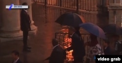 Obama a su entrada a la Catedral de La Habana