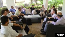 Encuentro de delegados y asesores de Gobierno y FARC-EP en La Habana. (Twitter)