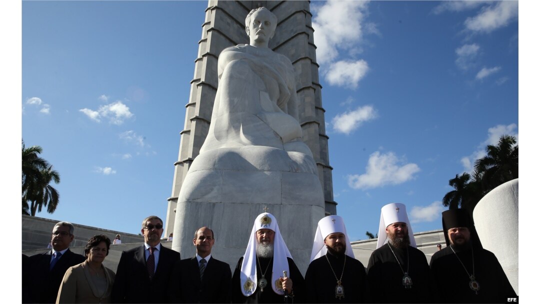 El patriarca de la Iglesia Ortodoxa Rusa, Kirill, en la Plaza de la Revolución de La Habana.