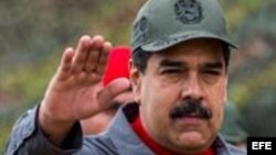 El presidente de Venezuela, Nicolás Maduro, se postula.