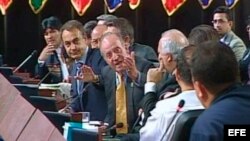 Las relaciones entre España y Venezuela han vivido momentos de alta tensión como cuando el rey Juan Carlos en el Plenario de la Cumbre Iberoamericana, le dijo al entonces presidente de Venezuela, Hugo Chávez, "¿por qué no te callas?"