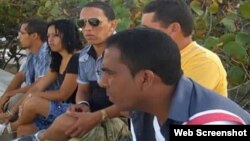 Integrantes del grupo de video independiente "Palenque Visión", en Guantánamo.