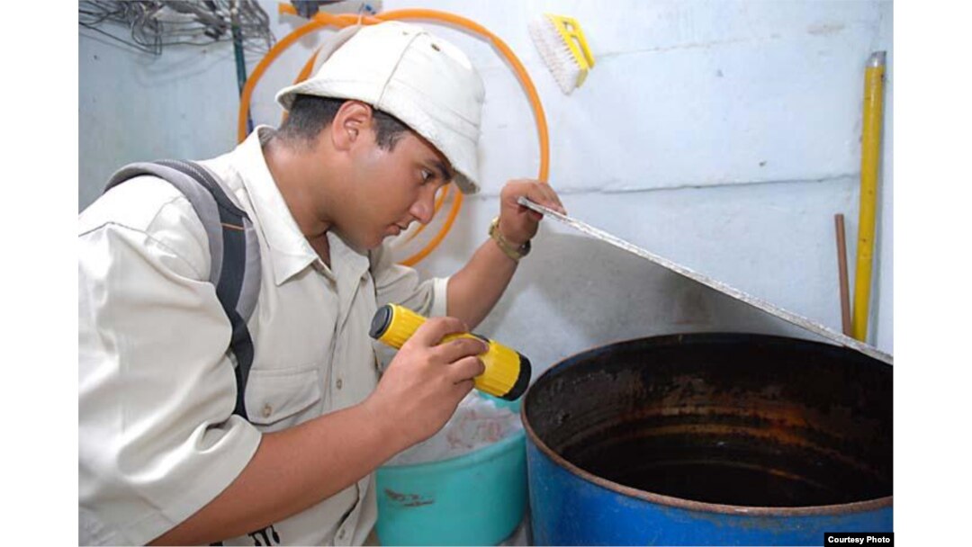 Más de 3000 estudiantes de medicina han sido movilizados en Holguín debido a la elevada infestación de dengue.