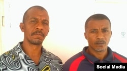 Bárbaro y Juan A. de la Nuez Ramírez (D).