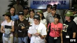 ARCHIVO. FARC durante la lectura de una declaración en La Habana