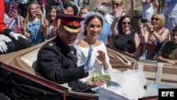 Los recién casados, el prícipe Harry y la estadounidense Meghan Markle. 