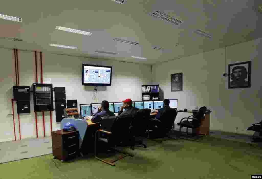 &nbsp;El plan prev&eacute; ampliar la capacidad de 65.000 barriles por d&iacute;a (bpd) a 150.000 bpd y la construcci&oacute;n de una planta de gas natural licuado.