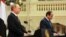 El presidente ruso, Vladimir Putin (i) y su homólogo egipcio, Abdel Fattah al Sisi, durante una rueda de prensa tras su reunión en El Cairo.