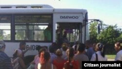 Reporta Cuba. Transporte en Manzanillo.