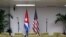 Banderas de Cuba y Estados Unidos 