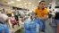 Llegada de cubanos al Aeropuerto Internacional de Miami. Archivo.
