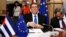El canciller cubano Bruno Rodríguez durante una reunión con representantes de la Unión Europea. (REUTERS/Francois Lenoir)