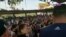 Migrantes organizan marchas en Tapachula y cubano abandona huelga