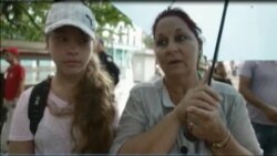 Habaneros expresan su dolor por accidente aéreo en Cuba