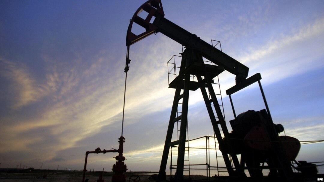 Pozo de petróleo en la zona de Santa Cruz del Norte, en La Habana (Cuba). 