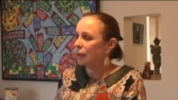 Alina Fernández visita Cuba, pero dice seguir sintiéndose una exiliada