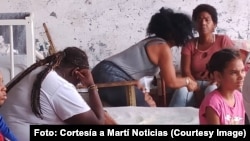 Tras incendio en el edificio Hines, un albergue temporal en La Habana, más de 30 familias esperan por su reubicación.