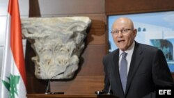 El primer ministro libanés, Tamman Salam, anunciando su nuevo gabinete, hoy sábado 15 de febrero de 2014