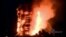 Incendio en edificio residencial de Londres deja 12 muertos y 79 heridos