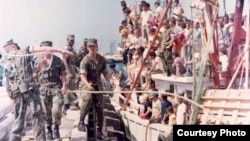 125.000 cubanos llegaron desde Mariel, Cuba a Cayo Hueso, EEUU, entre abril y octubre de 1980.
