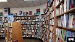 Librería La Universal en Miami, Florida.