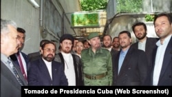 Visita de Fidel Castro a Irán, en mayo de 2001.