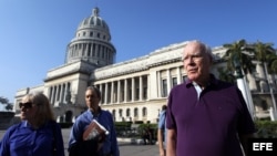 Senador estadounidense se pasea por La Habana