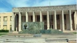Escultora cubana recuerda su estancia en academia de arte en Cuba