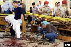 Los atentados contra iglesias cristianas en Egipto dejaron 37 muertos y un centenar de heridos