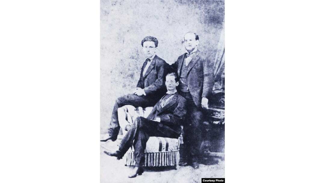 José Martí y los hermanos Valdés Domínguez en Madrid en 1872