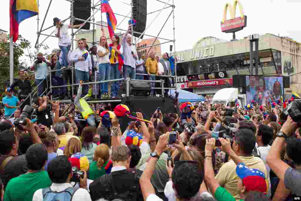 Concentración opositora en la plaza Brion del sector Chacaito de Caracas, para pedir la libertad de Leopoldo López y otros presos políticos.