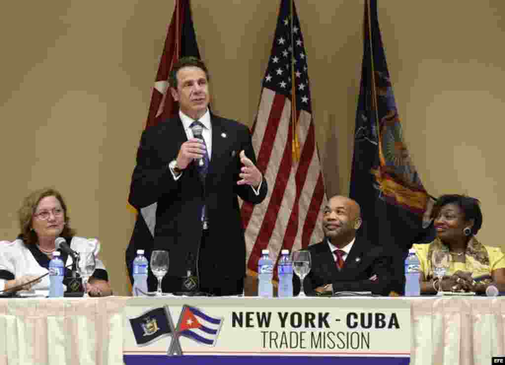 Andrew Cuomo participa en un foro entre empresas de Nueva York y Cuba