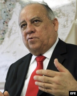 El embajador de Venezuela en España, Mario Isea, durante una entrevista concedida a Efe en 2013.